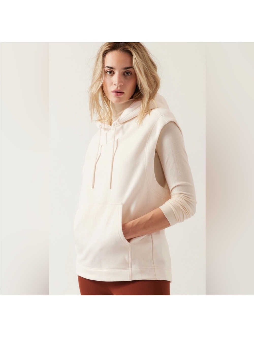 ATHLETA Retroplush Cocoon Sleeveless Hoodie Sweatshirt Magnolia White Size Small